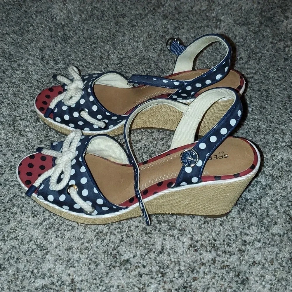 Sperry Polka-dot Sandals feature a blue & white polka dot design with rope bow